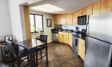 20 NE 2nd St in Minneapolis, MN - Building Photo - Building Photo