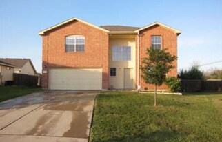 18448 Sun Haven Cove, Unit House in Elgin, TX - Building Photo