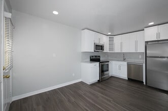 Fairfield Centereach Gardens in Centereach, NY - Building Photo - Building Photo