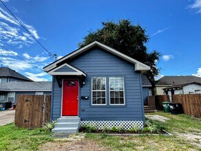 507 N 78th St in Houston, TX - Building Photo - Building Photo