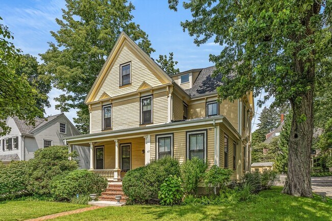 65 Church St in Winchester, MA - Building Photo - Building Photo