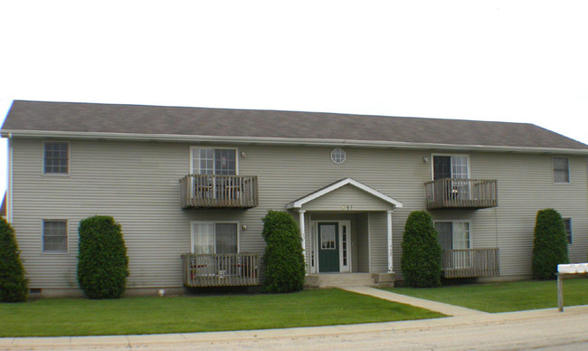 617-623 Double Jack St in Bourbonnais, IL - Foto de edificio - Building Photo