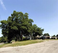 1731 Arizona Ave in Dallas, TX - Building Photo - Building Photo