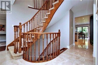 2342 Wildwood Crescent in Pickering, ON - Building Photo - Building Photo