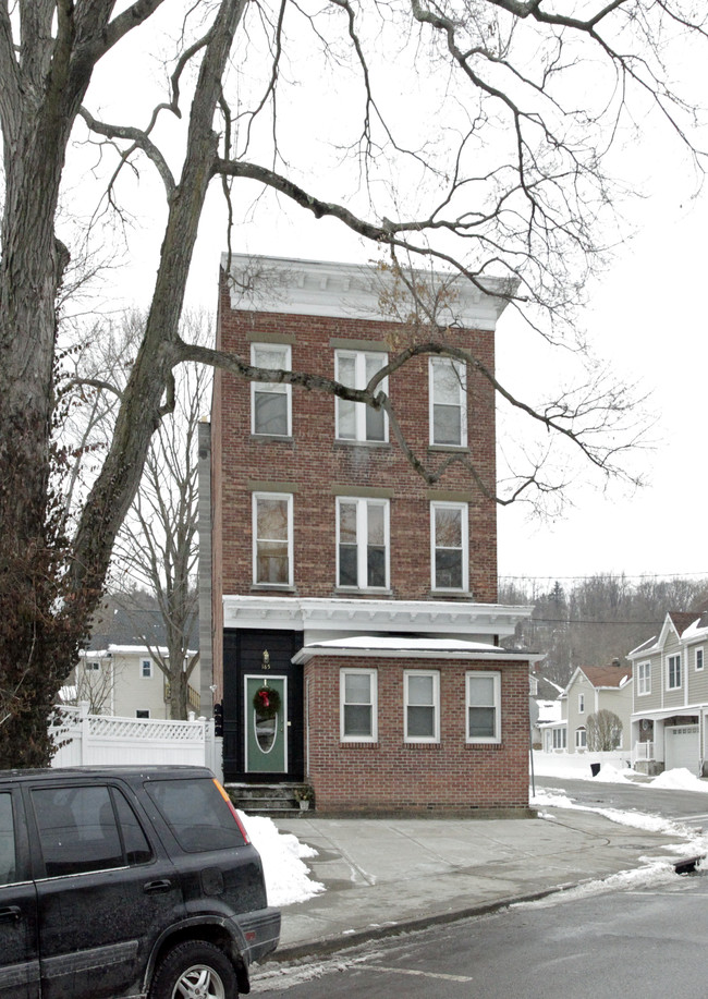 185 Grand St in Croton-on-Hudson, NY - Building Photo - Building Photo