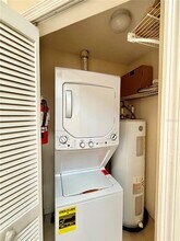 4811 Brighton Terrace in Orlando, FL - Building Photo - Building Photo