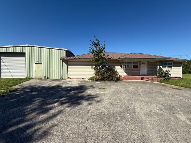 property at 2870 Five Springs Rd