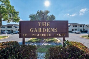 11390 Taft St in Pembroke Pines, FL - Building Photo
