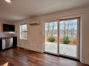 125 Burton in Asheville, NC - Building Photo - Building Photo