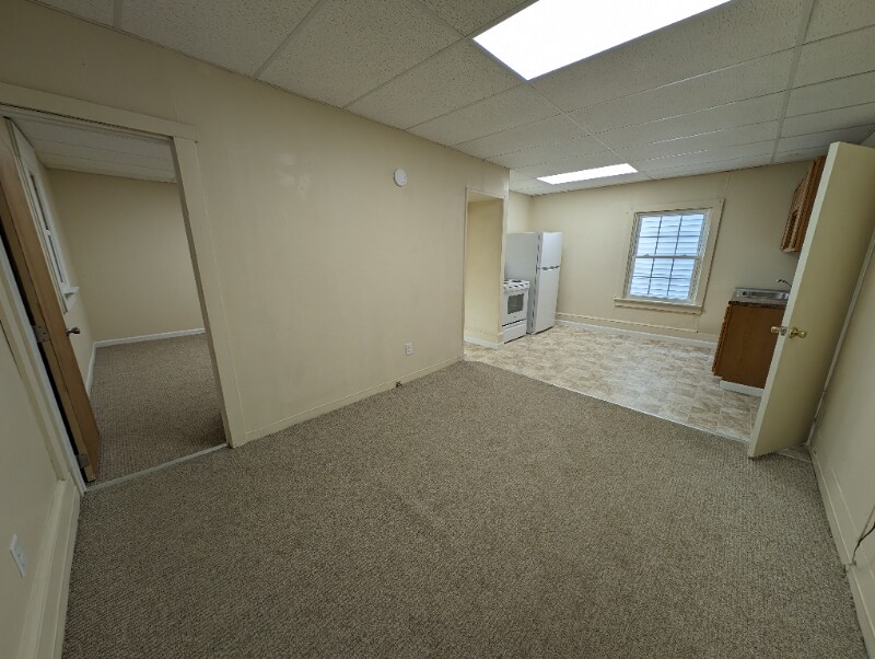 634 Susquehanna Ave-Unit -634 Susq - Apt 2 in Sunbury, PA - Building Photo