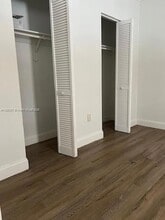1043 NW 2nd St, Unit 10 in Miami, FL - Building Photo - Building Photo