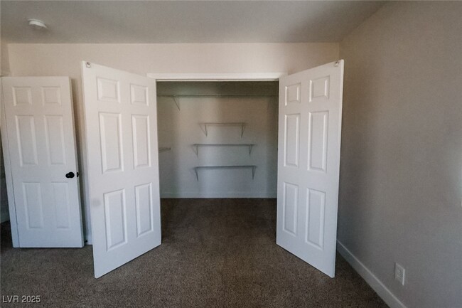 property at 1468 Reef Ridge Ct