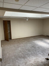 109 E College Ave, Unit 2 in Appleton, WI - Building Photo - Building Photo