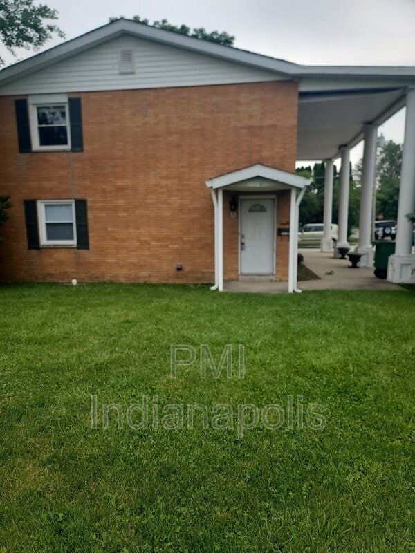 property at 1902 Rosemont Ave