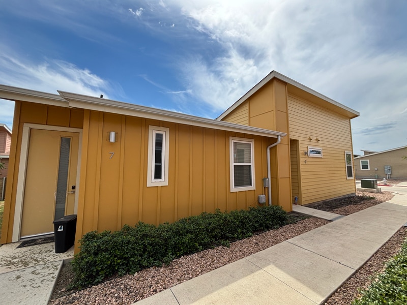 151 Rikardson in Kyle, TX - Building Photo