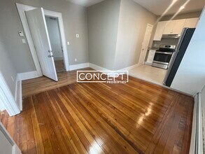 7 Greenville St in Boston, MA - Foto de edificio - Building Photo