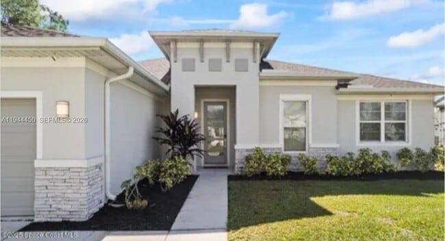 property at 1810 Calmar