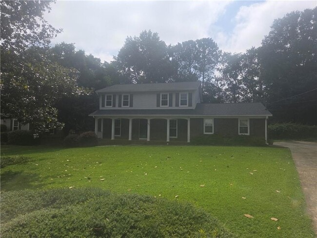 385 Stonebridge Trail