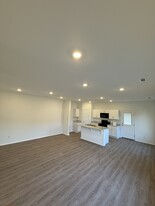 6716 Memphis in Bentonville, AR - Building Photo