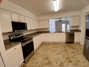 4125 Ocean Beach Blvd in Cocoa Beach, FL - Building Photo - Building Photo