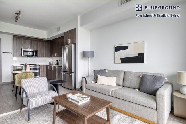 6445 NE 7th Ave in Miami, FL - Building Photo - Building Photo
