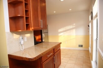 292 Penns Way in Bernards, NJ - Building Photo - Building Photo