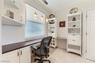 8680 Cedar Hammock Cir in Naples, FL - Foto de edificio - Building Photo