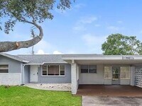 1330 Coral Reef Ave NW