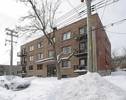 3925 Saint-Kevin in Montréal, QC - Building Photo