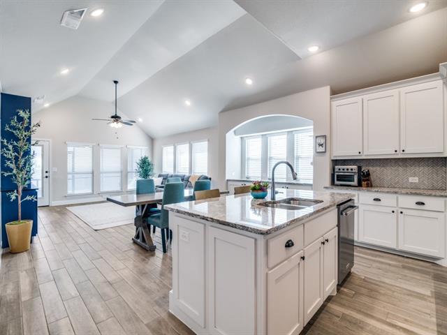 1929 Recioto Dr in Rockwall, TX - Building Photo - Building Photo