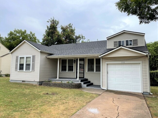 property at 1108 NW Maple Ave