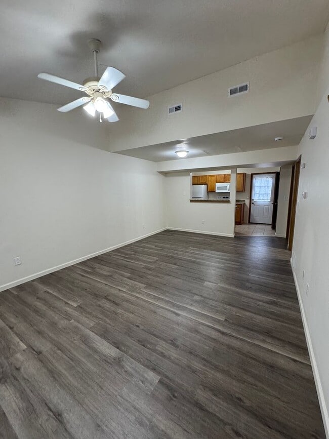 1412-1414-1414 Greensboro Dr in Columbia, MO - Building Photo - Building Photo