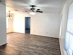 2208 Angus St in Deridder, LA - Building Photo - Building Photo