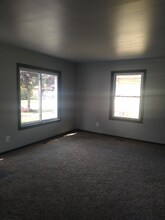 21054 Ehlert Ave in Warren, MI - Building Photo - Building Photo