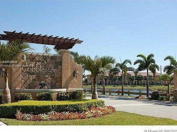 983 SW 147th Ave in Pembroke Pines, FL - Building Photo