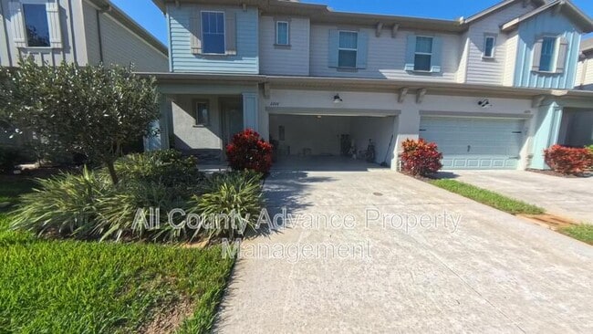 2268 Spring Lake Ct in Clearwater, FL - Building Photo - Building Photo