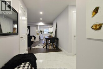 2427 Turner Rd in Windsor, ON - Building Photo - Building Photo