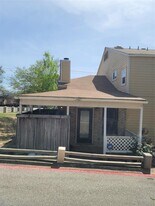 7825 Beauregard Cir in Austin, TX - Building Photo