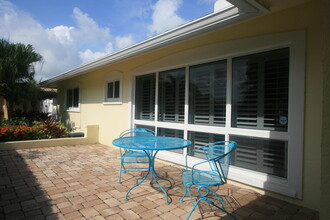 503 SE 7th Ave in Deerfield Beach, FL - Building Photo - Building Photo