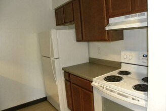 903 Portage St in Houghton, MI - Building Photo - Building Photo