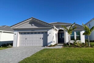 13590 Spruce Pne Dr in Westlake, FL - Building Photo