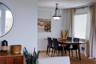 606 W First St in South Bend, WA - Foto de edificio - Building Photo