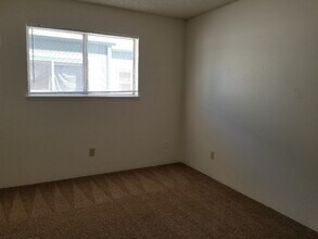 1112 SW 5th St in Grants Pass, OR - Building Photo - Building Photo