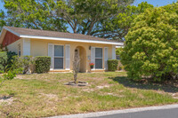 Heather Hill in Dunedin, FL - Building Photo - Building Photo