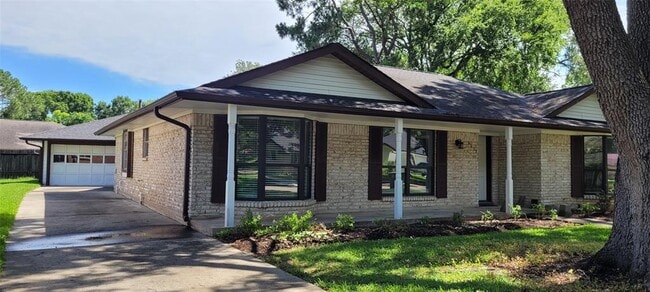 1619 Seagate Ln in Houston, TX - Building Photo - Building Photo