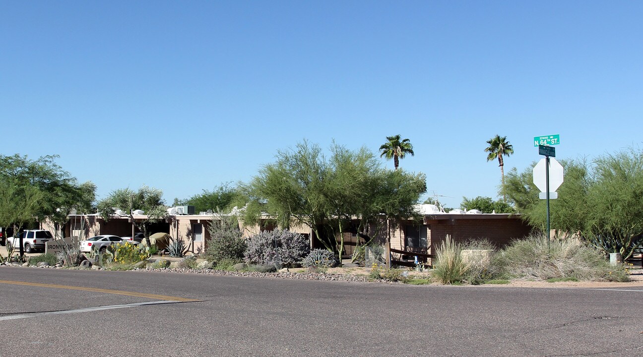 27222 N 64th St in Scottsdale, AZ - Building Photo