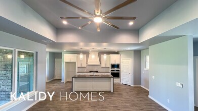 206 Olde Ml Ct in Jones, OK - Building Photo - Building Photo