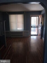464 E Cosgrove St in Philadelphia, PA - Building Photo - Building Photo