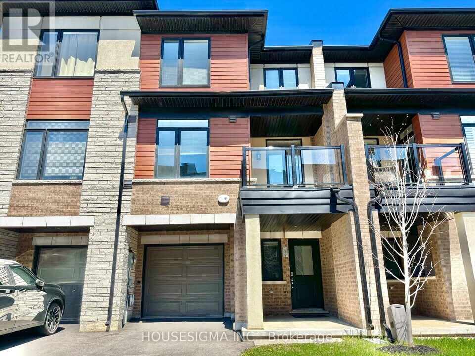 590-590 N Service Rd in Hamilton, ON - Building Photo