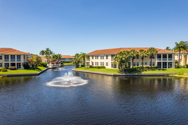 L'Ambiance in Naples, FL - Building Photo - Building Photo